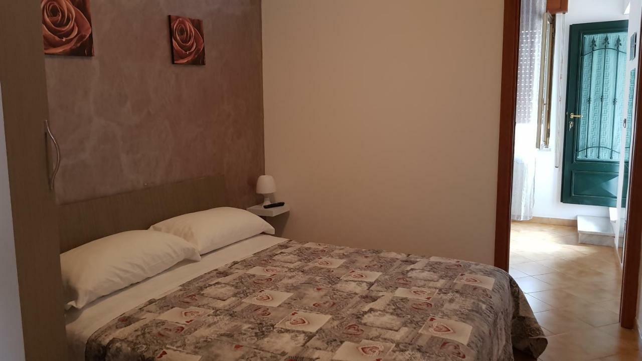 B&B Mara Помпей Екстериор снимка